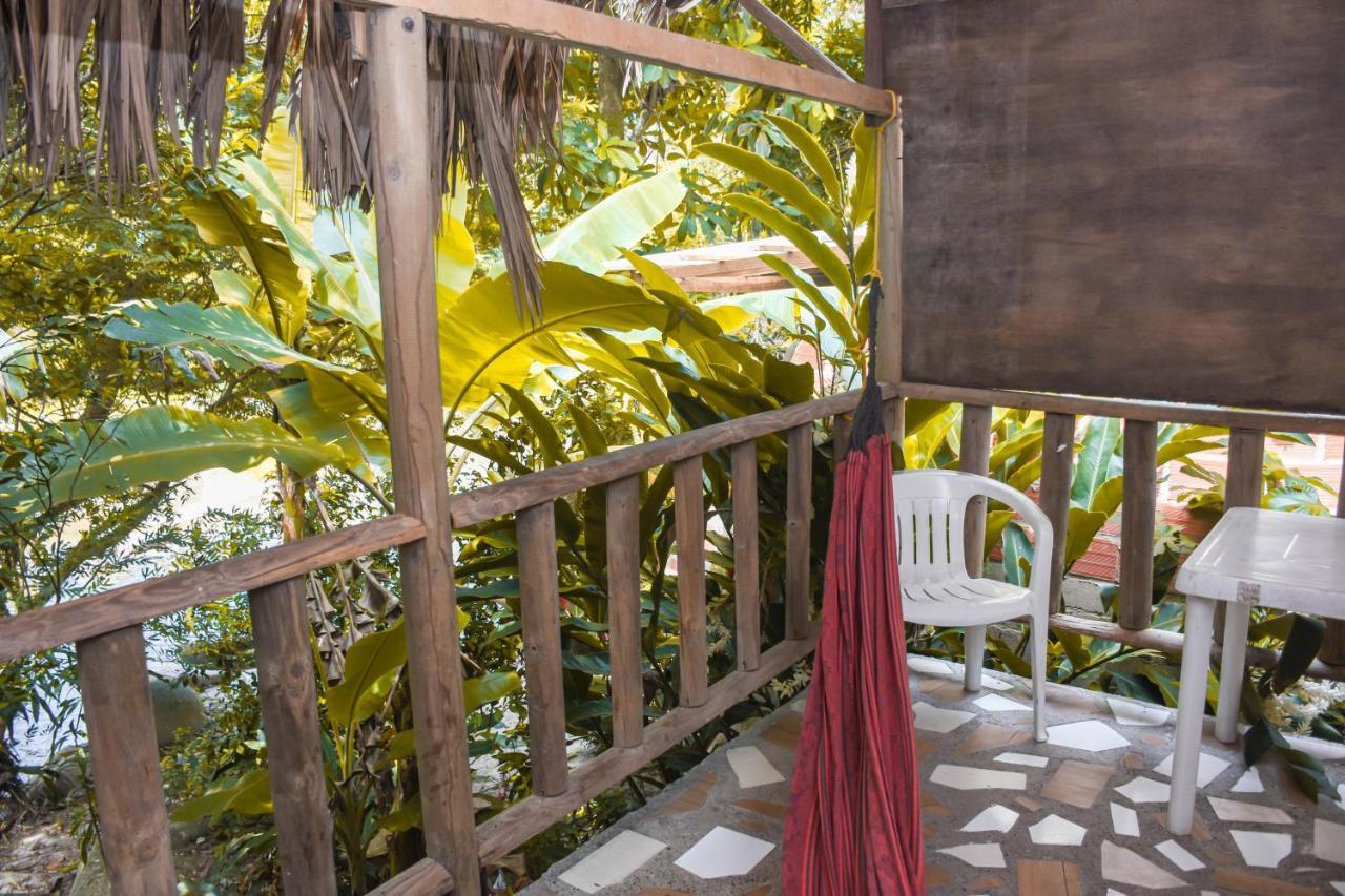 Casa Hostal Villa Del Rio Ель-Зайно Екстер'єр фото