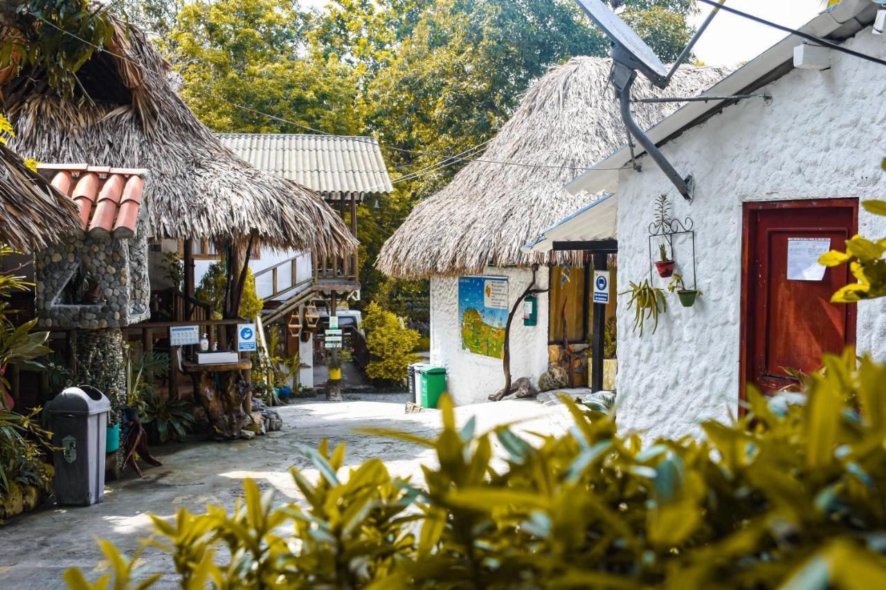 Casa Hostal Villa Del Rio Ель-Зайно Екстер'єр фото